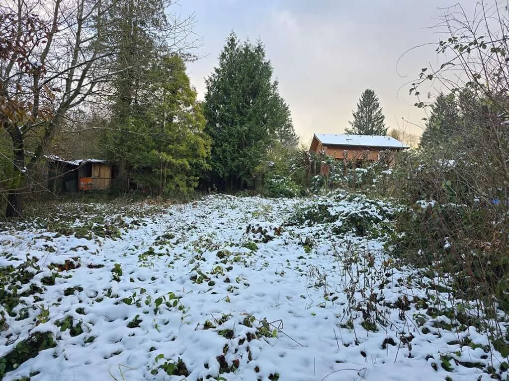 Grundstück mieten in Sankt Pölten Land – 500 m², € 250